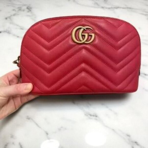 NIB Authentic Gucci GG Marmont Cosmetic Pouch Red - Picture 1 of 4